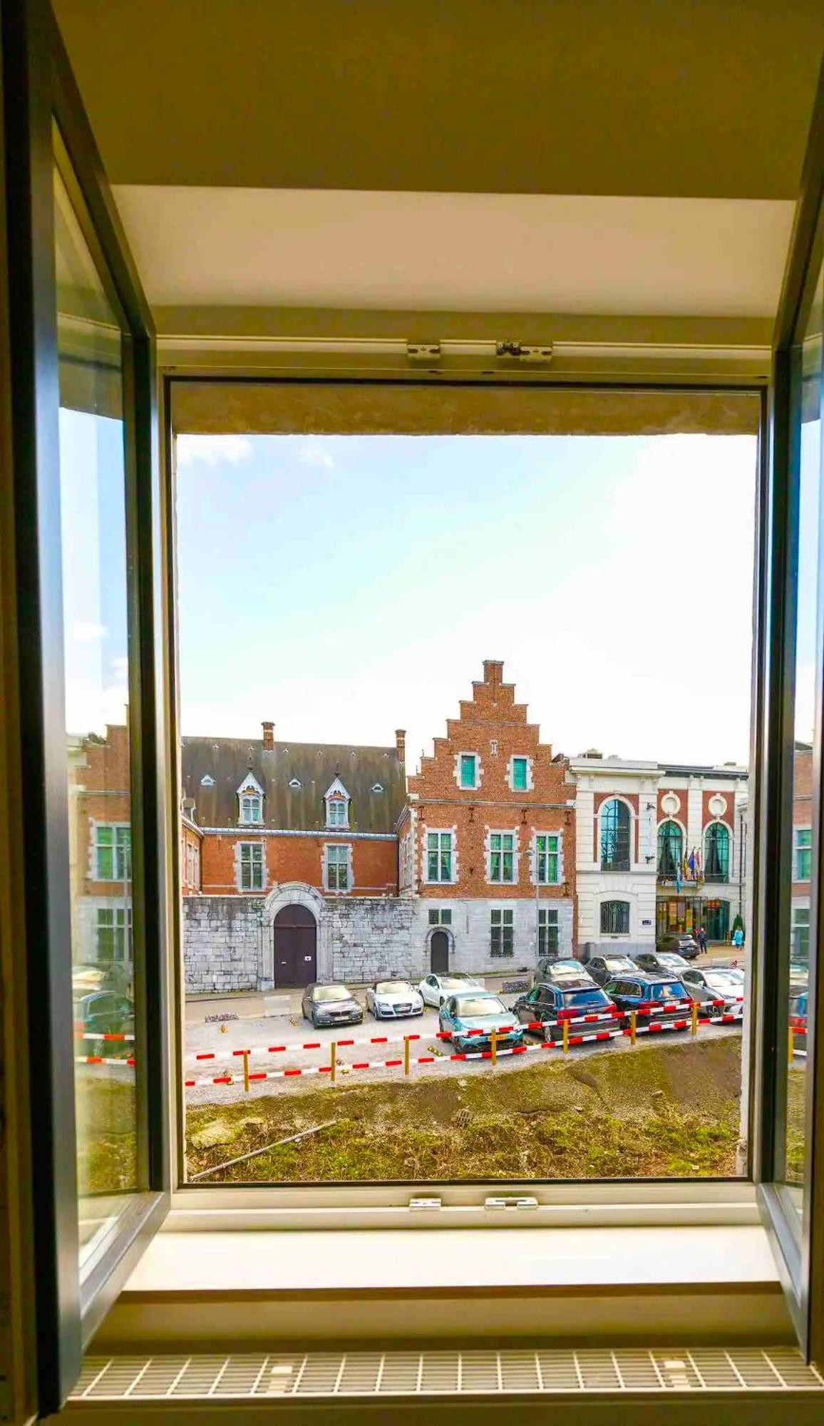 Residence Royal Selys, City-Center - Bike Parking And Outdoor Lieja Exterior foto